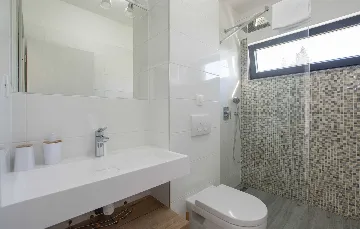 Modern Family Villa with Heated Pool in Solin