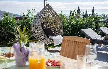 Modern Family Villa with Heated Pool in Solin