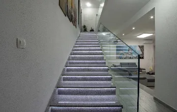 Modern Family Villa with Heated Pool in Solin