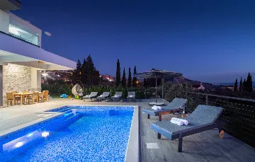 Modern Family Villa with Heated Pool in Solin