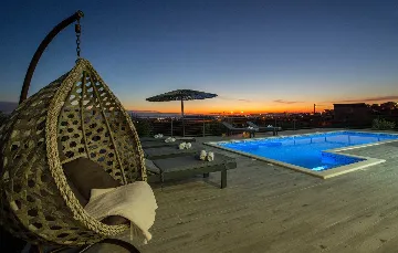 Modern Family Villa with Heated Pool in Solin