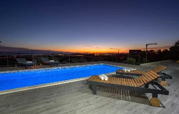 Modern Family Villa with Heated Pool in Solin