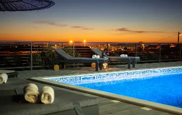 Modern Family Villa with Heated Pool in Solin