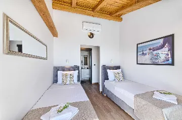 Seaside Villa with Private Pool in Murter