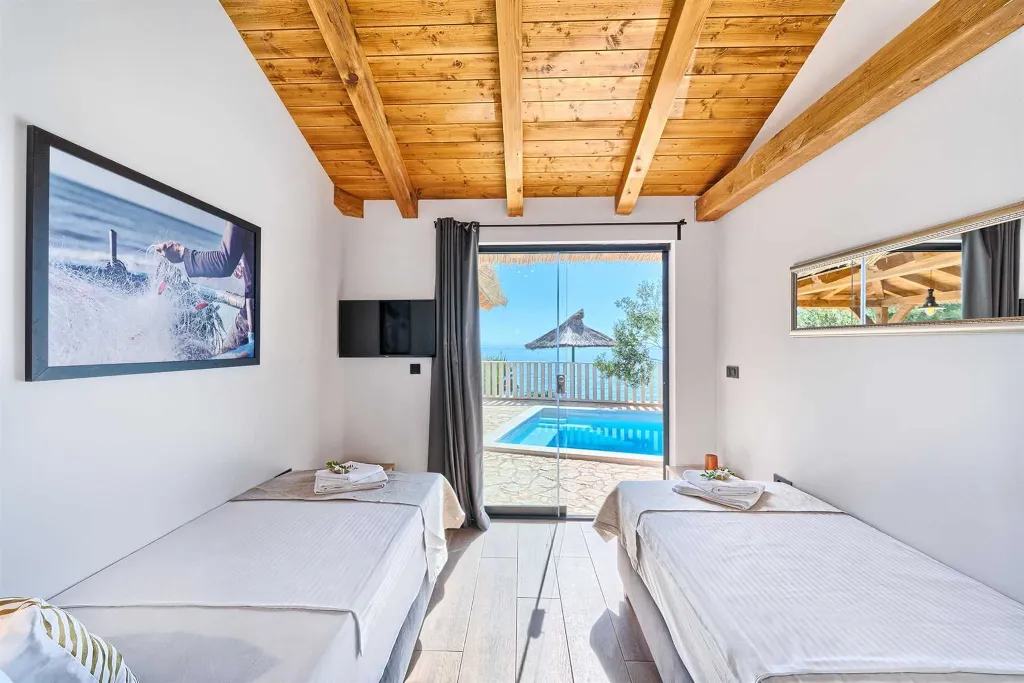 Seaside Villa with Private Pool in Murter