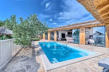 Seaside Villa with Private Pool in Murter