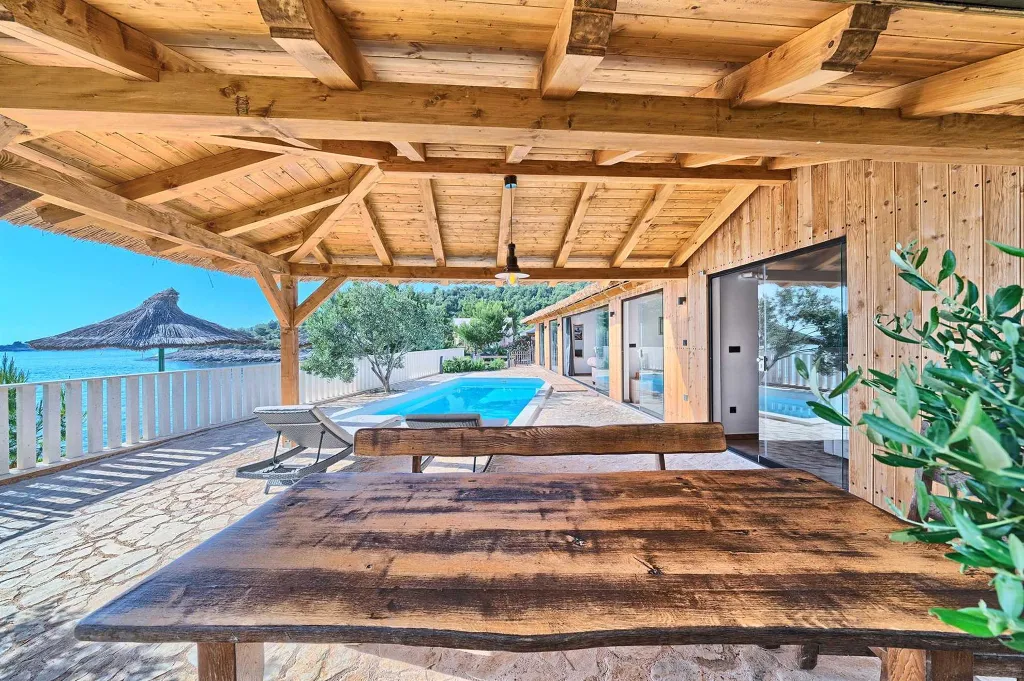 Seaside Villa with Private Pool in Murter
