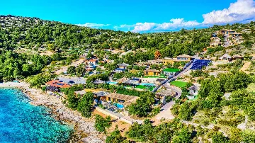 Seaside Treehouse Bungalow Escape Murter