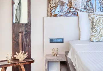 Seaside Glamping Bungalow with Pool – Murter