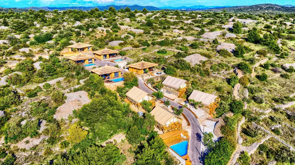 Beachside Bungalow Retreat Murter with Pool Access