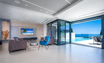 Contemporary Villa with Heated Pool in Mlini