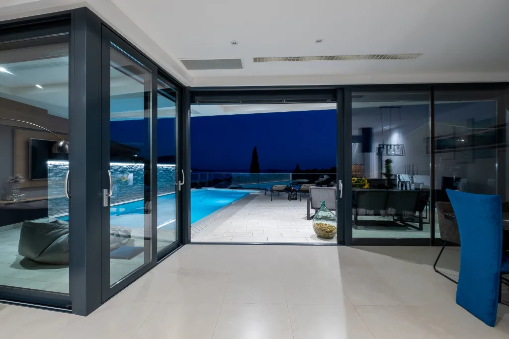 Contemporary Villa with Heated Pool in Mlini
