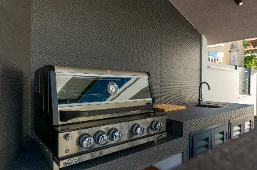 Contemporary Villa with Heated Pool in Mlini