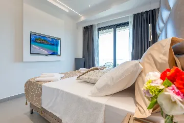 Contemporary Villa with Heated Pool in Mlini