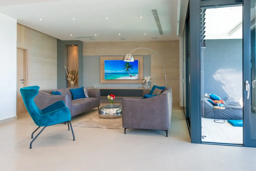 Contemporary Villa with Heated Pool in Mlini