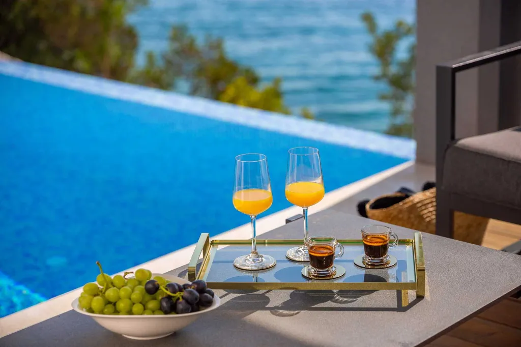 Contemporary Beachfront Villa with Pool, Marina