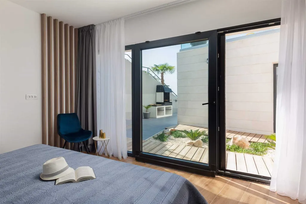Contemporary Beachfront Villa with Pool, Marina