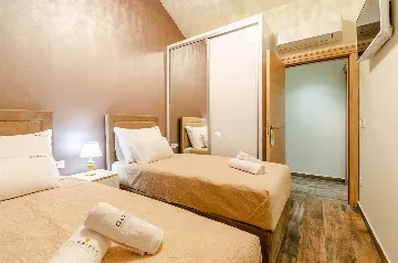 Seaside Family Villa with Pool in Korčula