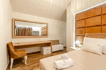 Seaside Family Villa with Pool in Korčula