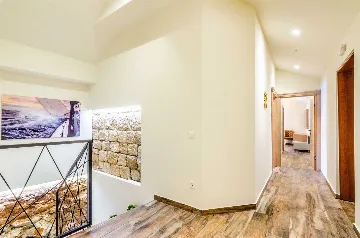 Seaside Family Villa with Pool in Korčula