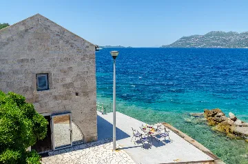 Seaside Family Villa with Pool in Korčula