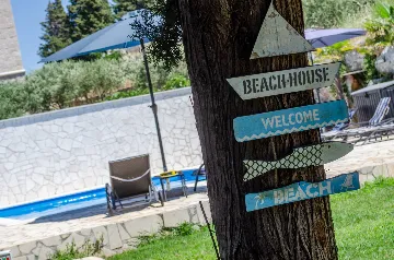 Seaside Family Villa with Pool in Korčula