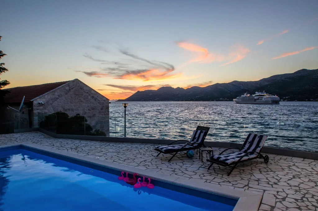Seaside Family Villa with Pool in Korčula