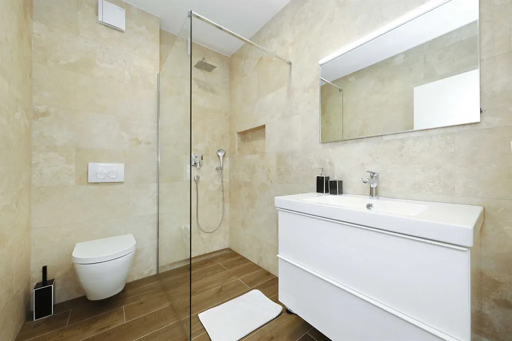 Modern Island Villa with Pool in Kraj