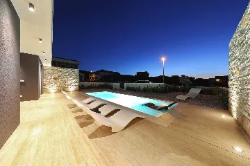 Family Villa with Pool near Beach in Kraj