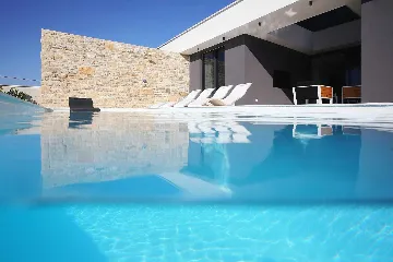 Family Villa with Pool near Beach in Kraj