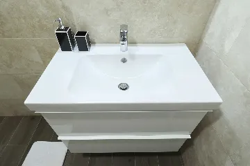 Modern Ground-Floor Villa with Pool in Kraj