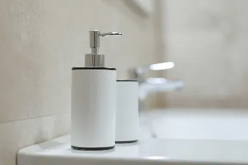 Modern Ground-Floor Villa with Pool in Kraj