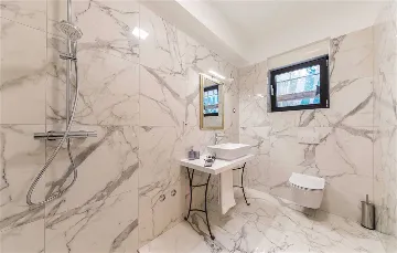 Modern Beachfront Villa with Heated Pool Kaštel Stari