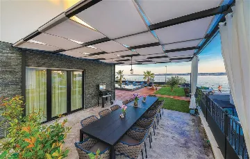 Modern Beachfront Villa with Heated Pool Kaštel Stari