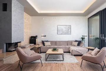 Spacious Villa Retreat With Pool in Pag