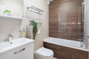 Spacious Villa Retreat With Pool in Pag