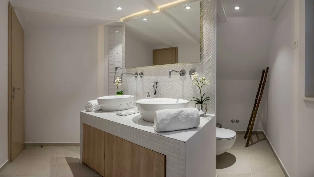 Modern 4-Bedroom Seaside Villa Žrnovo with Pool