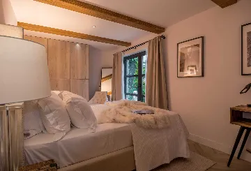 Modern 4-Bedroom Seaside Villa Žrnovo with Pool