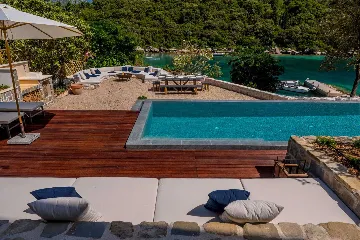 Modern 4-Bedroom Seaside Villa Žrnovo with Pool