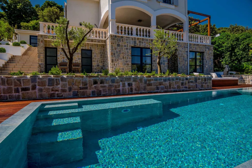 Modern 4-Bedroom Seaside Villa Žrnovo with Pool