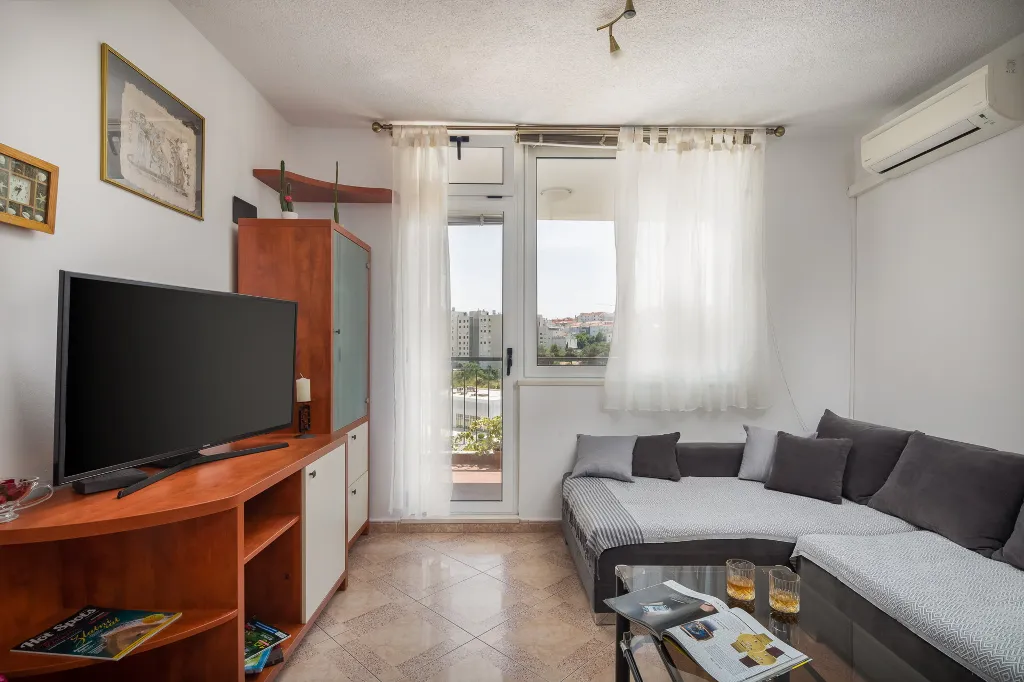 Family Haven Apartment Split