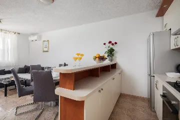 Family Haven Apartment Split