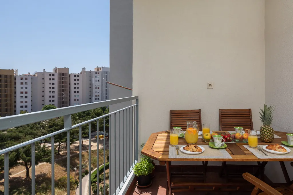 Family Haven Apartment Split