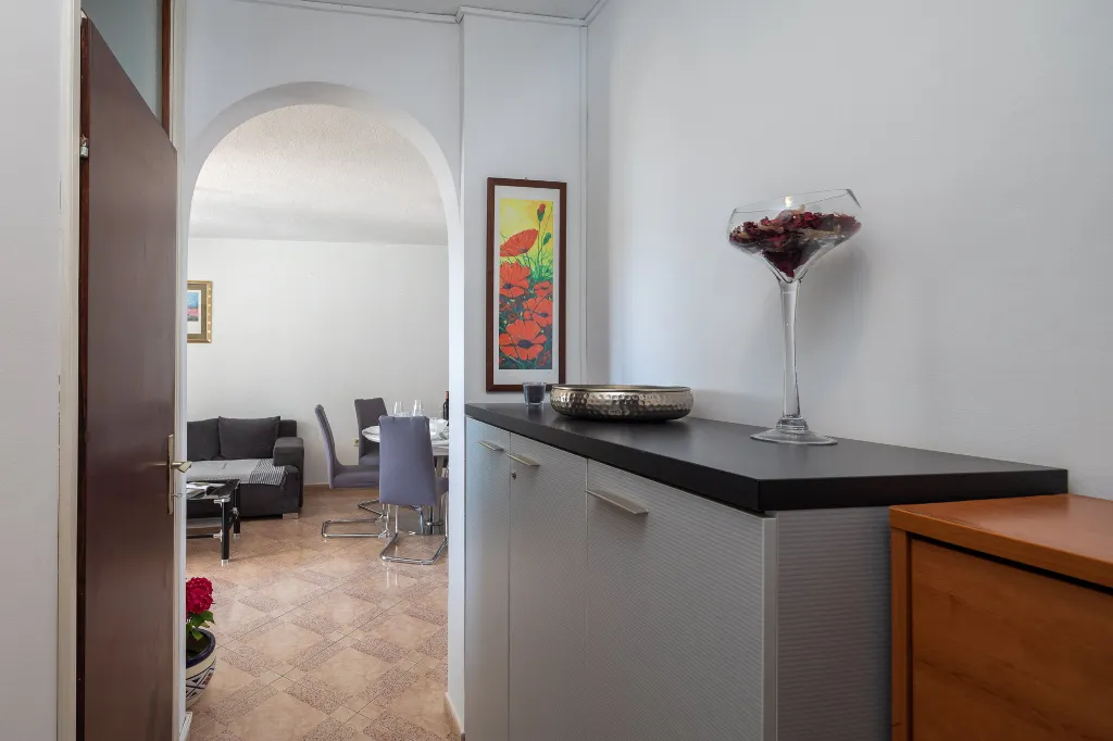 Family Haven Apartment Split