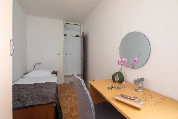 Family Haven Apartment Split