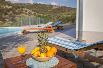 Coastal Family Villa with Pool in Sevid