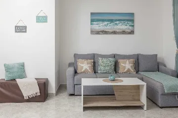 Coastal Family Villa with Pool in Sevid