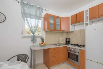 Coastal Family Villa with Pool in Sevid