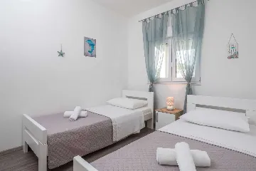 Coastal Family Villa with Pool in Sevid