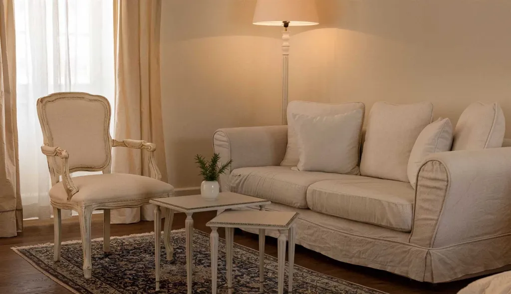 Elegant 7-Bedroom Villa with Pool in Maslinica